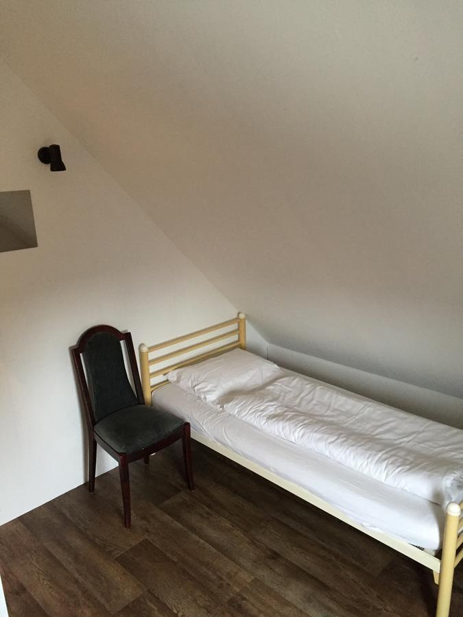 Hotel Bij Verhoeven Zevenbergen Buitenkant foto