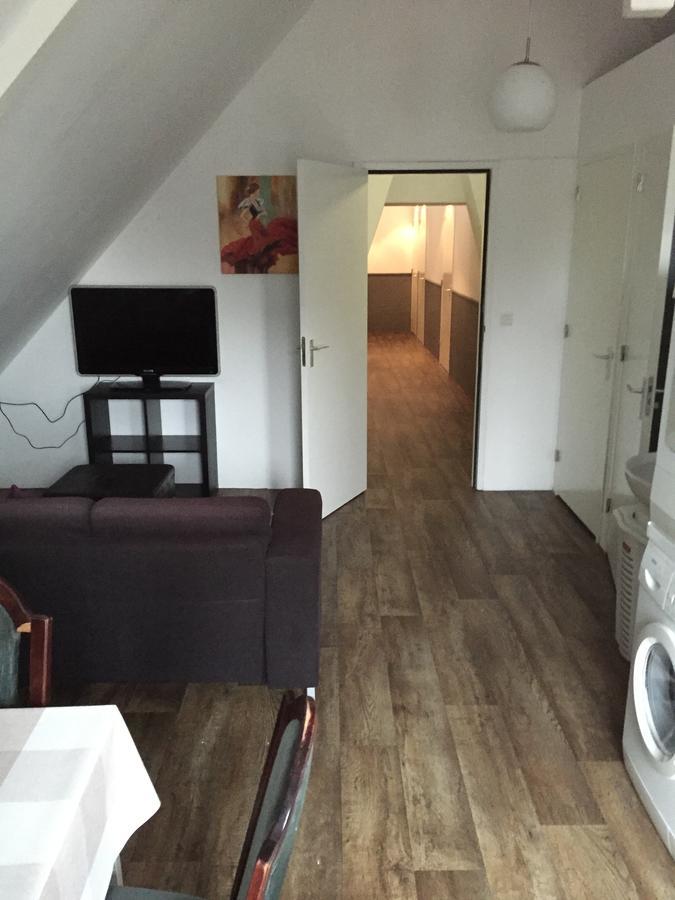 Hotel Bij Verhoeven Zevenbergen Kamer foto
